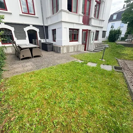 Appartement Historica 250qm Mit Garten, Dart, Tischkicker, Parkplatz, Free Wifi