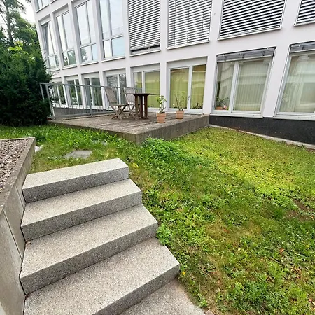 Historica 250qm Mit Garten, Dart, Tischkicker, Parkplatz, Free Wifi * Rostock